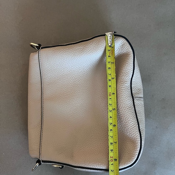 MARC JACOBS Gotham Nomad Leather Crossbody Bag In Hazelnut Gold Hardware - Picture 10 of 12